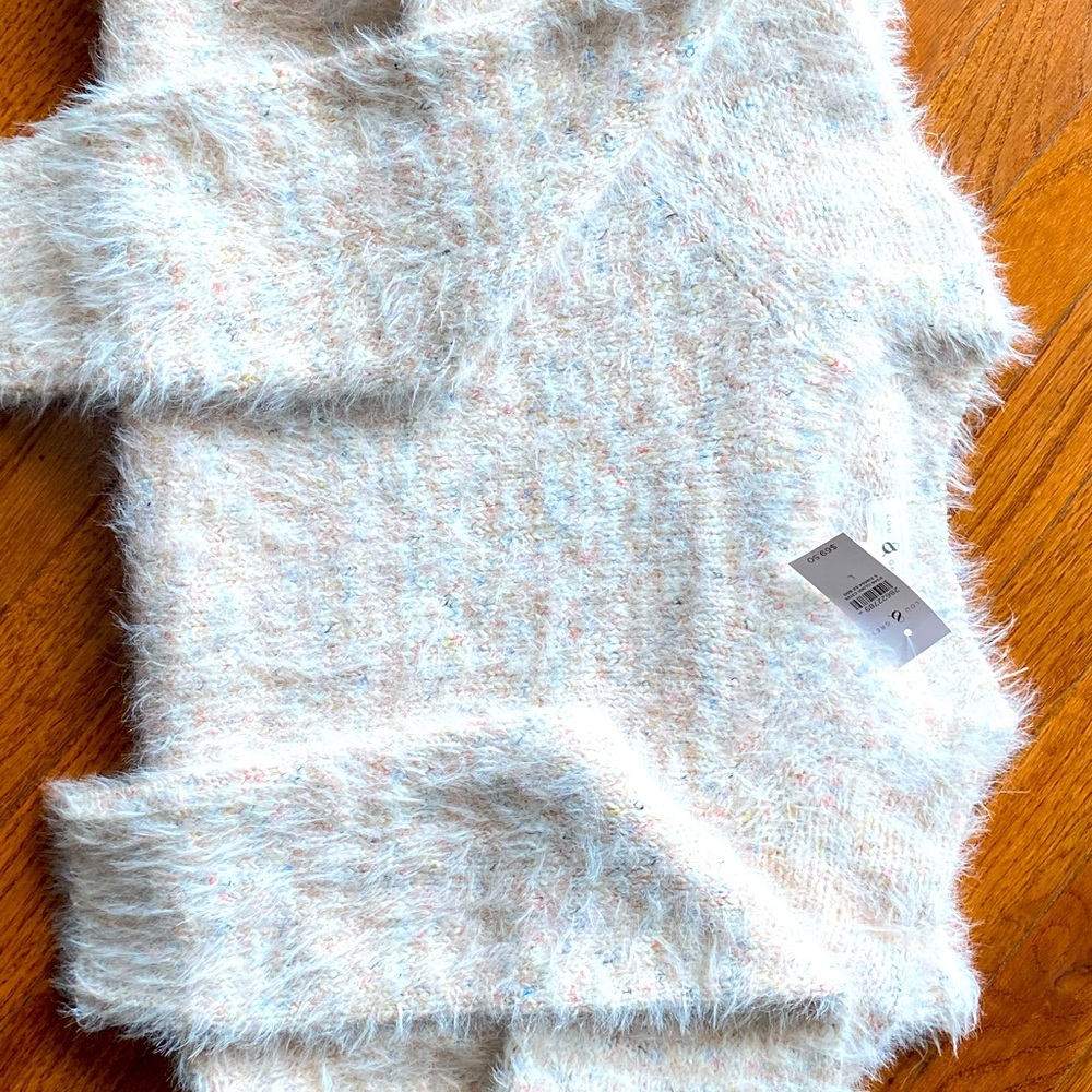 Lou & Grey White/Light Pinkish Fuzzy Sweater L
